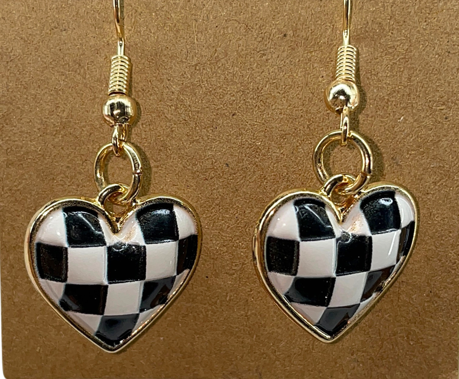 Black and white checkered hearts earrings