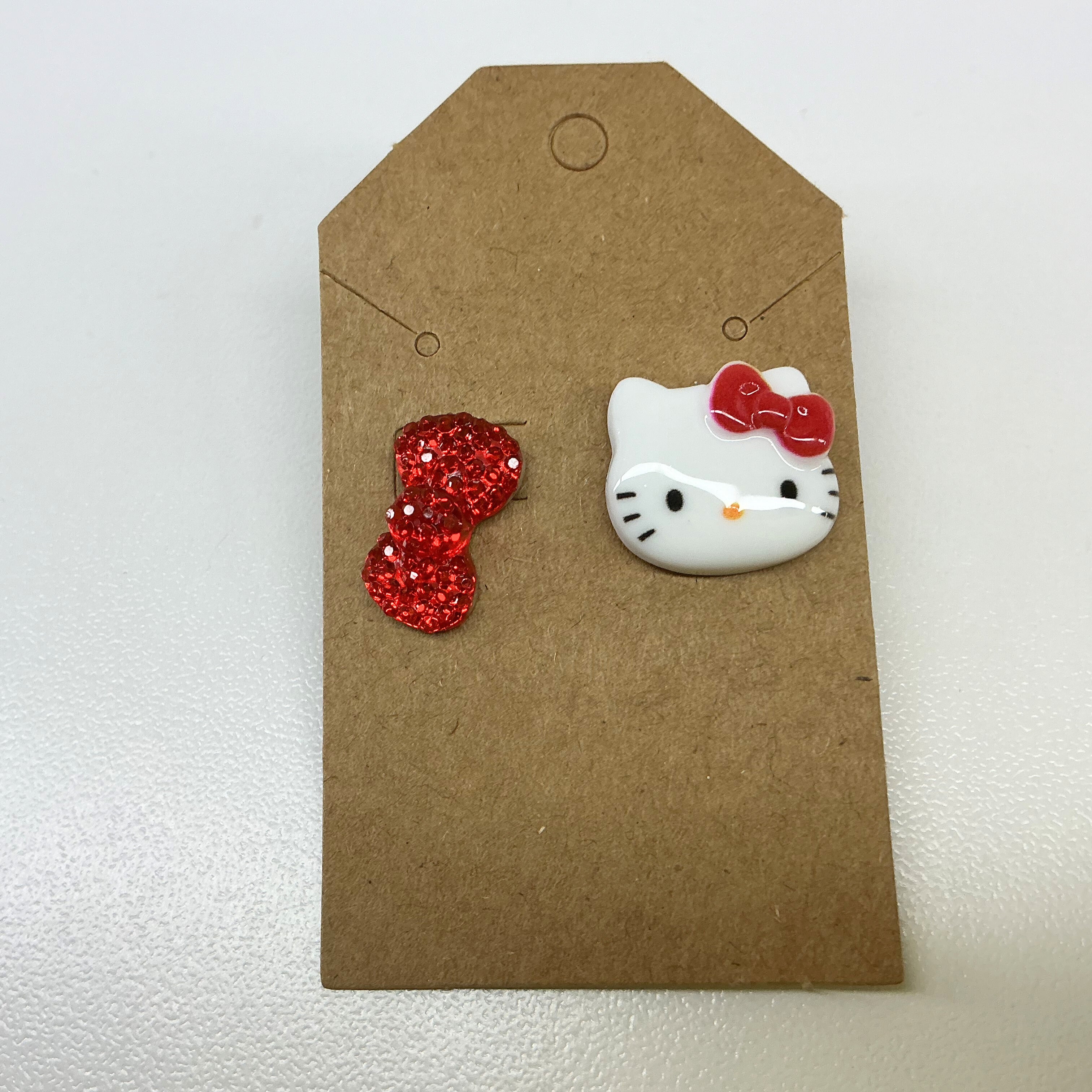 Kitty bow earrings